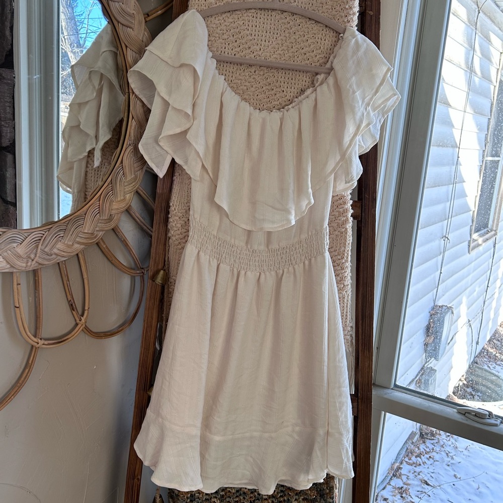 ASTR the Label Off-The-Shoulder Dress